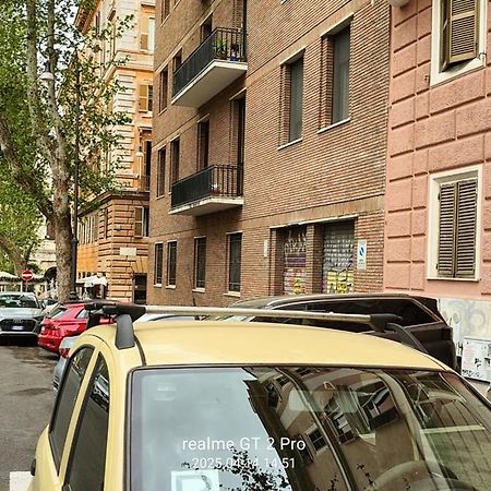 Casa Vacanza Colosseo Whole Holiday Home Apartment Da Pamino & Priscilla Рим Экстерьер фото